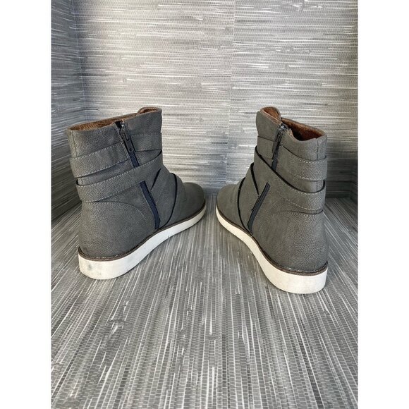 BOC Born Concept Womens Kiley Boots‎ Gray Straps Buckle Ankle Zip 7 M New - Picture 6 of 10